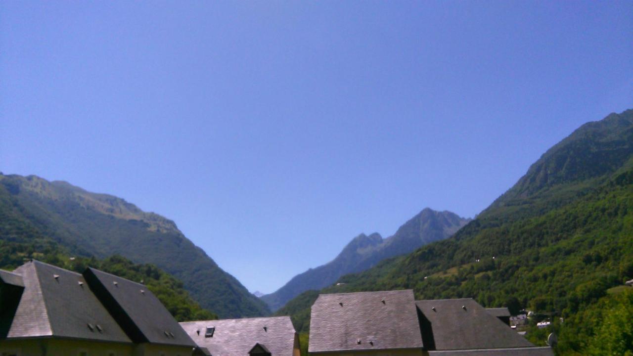 Maison La Luzienne - Lou Astiou Luz-Saint-Sauveur Exterior photo